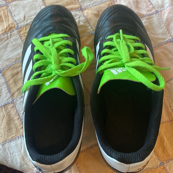 adidas soccer cleats - Picture 5 of 16